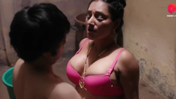 Paglet (E01-E03) PrimePlay Hot Web Series